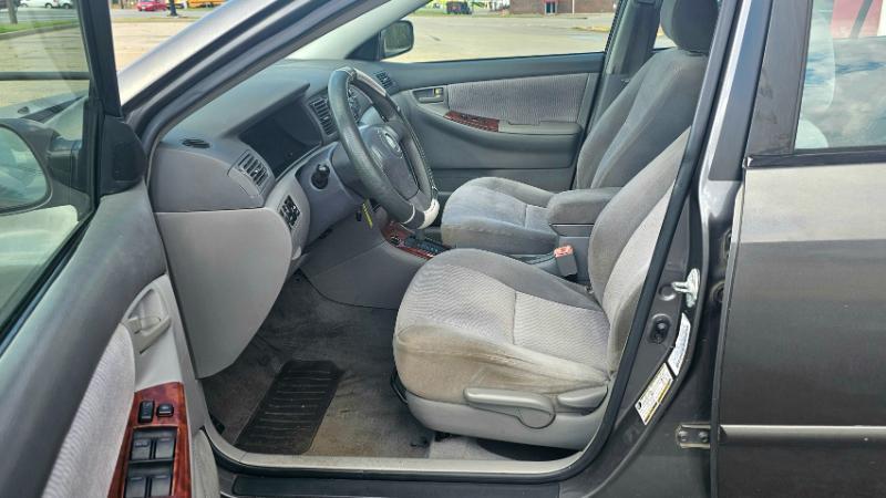 Toyota Corolla  2005