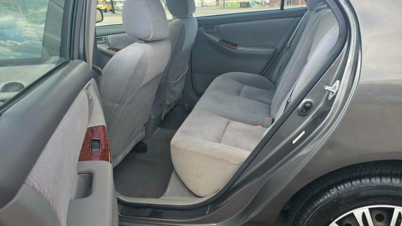 Toyota Corolla  2005