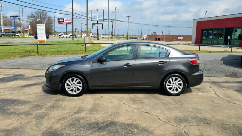 Mazda MAZDA3  2012