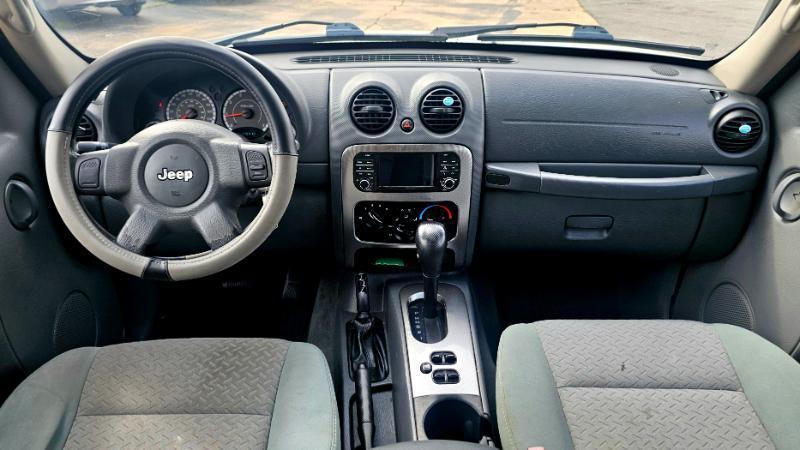 Jeep Liberty  2006