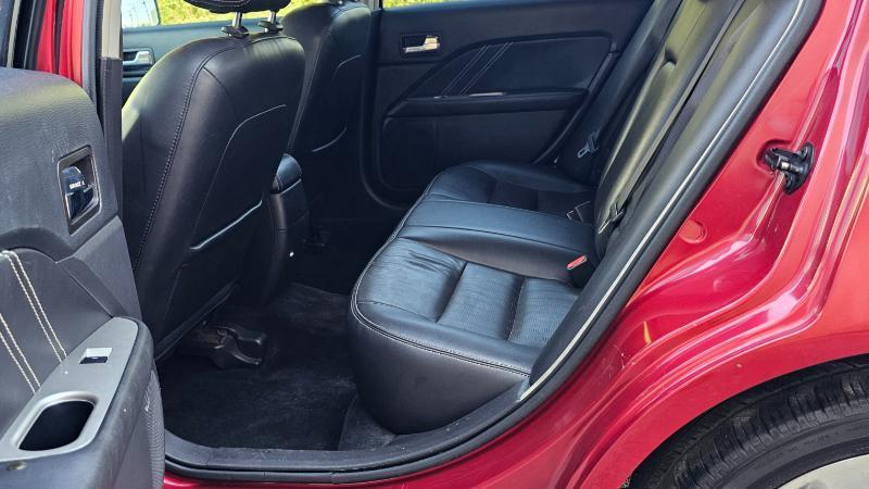 Ford Fusion  2012