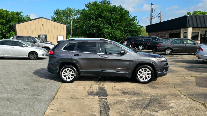 Jeep Cherokee  2016