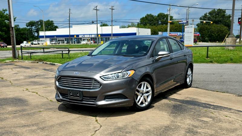 Ford Fusion SE 2014