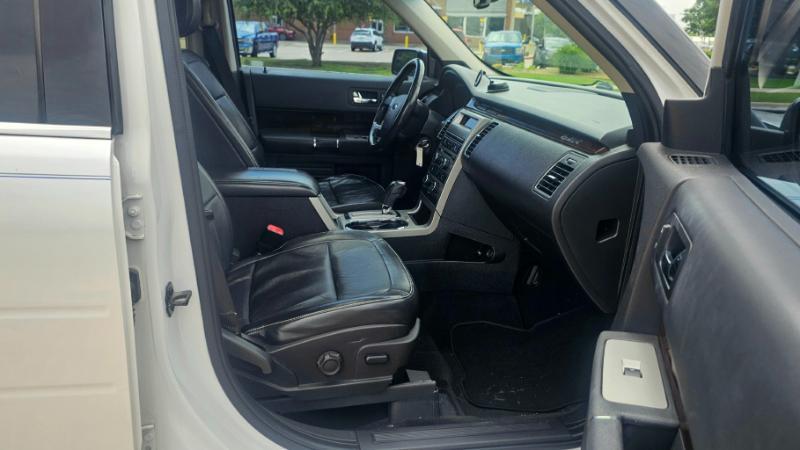 Ford Flex  2011