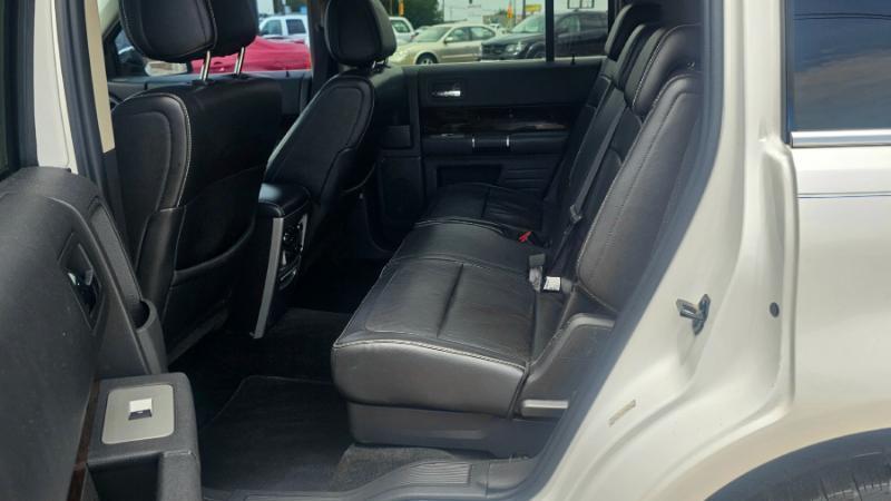 Ford Flex  2011