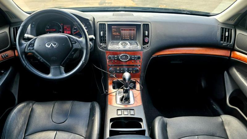 Infiniti G35  2008