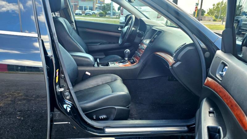 Infiniti G35  2008