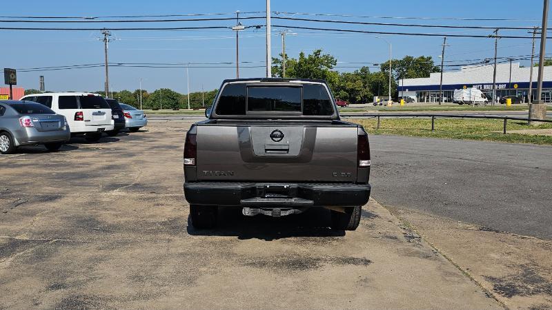 Nissan Titan  2005
