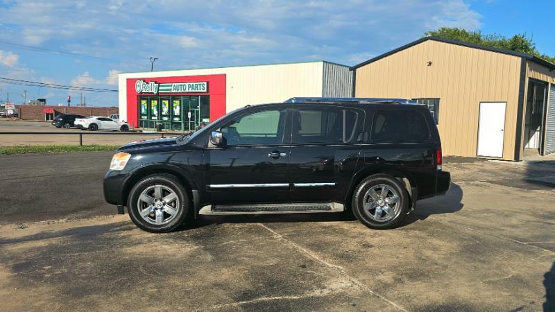 Nissan Armada  2012