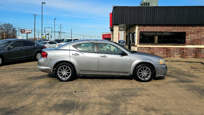 Dodge Avenger SE 2013