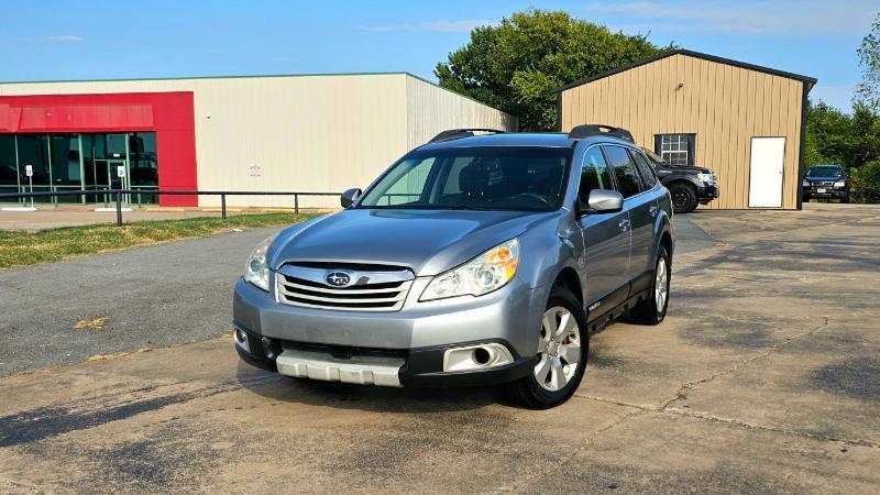 Subaru Outback  2011
