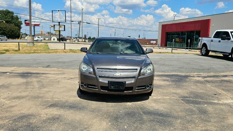 Chevrolet Malibu  2010