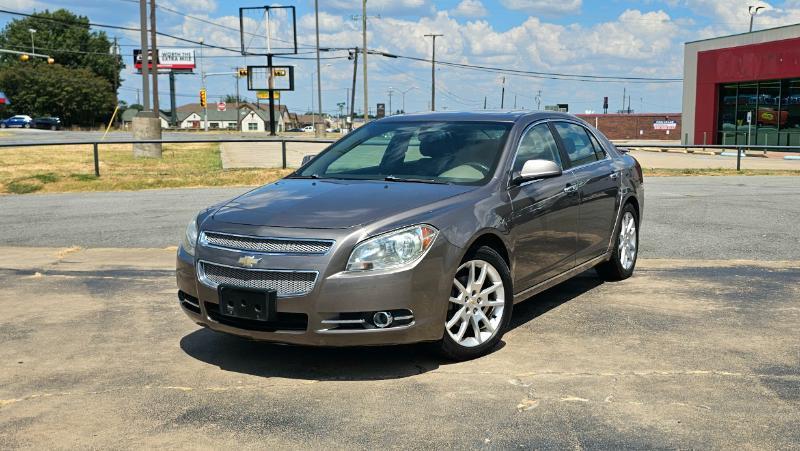 Chevrolet Malibu  2010