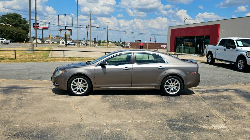 Chevrolet Malibu  2010
