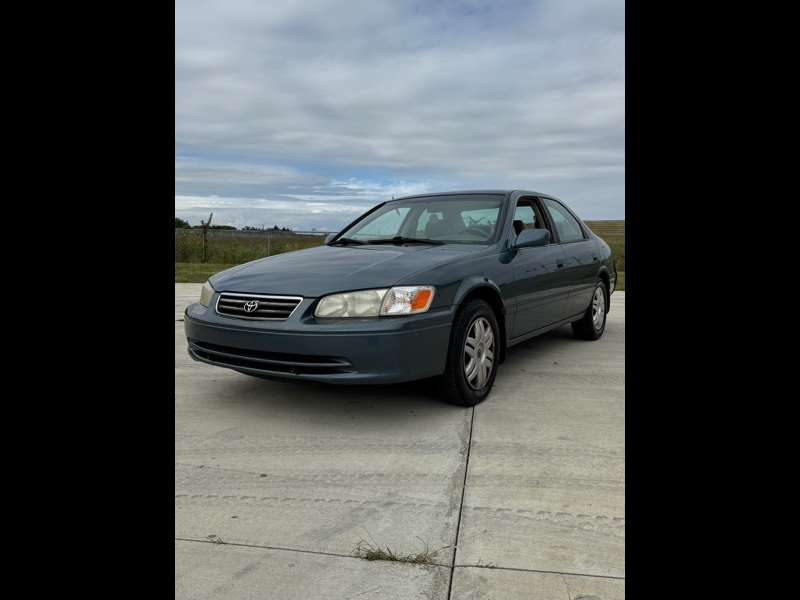 2000 Toyota Camry