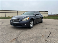 2011 Infiniti M 