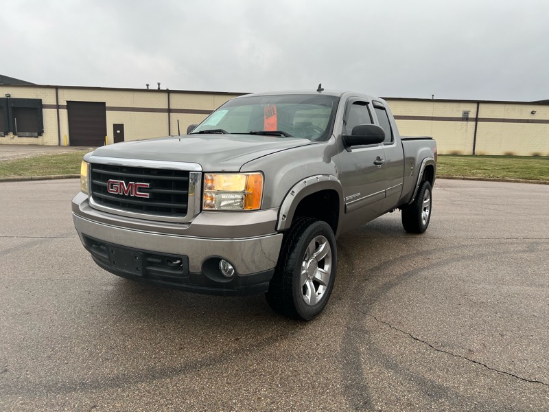 2007 GMC Sierra 1500's photo