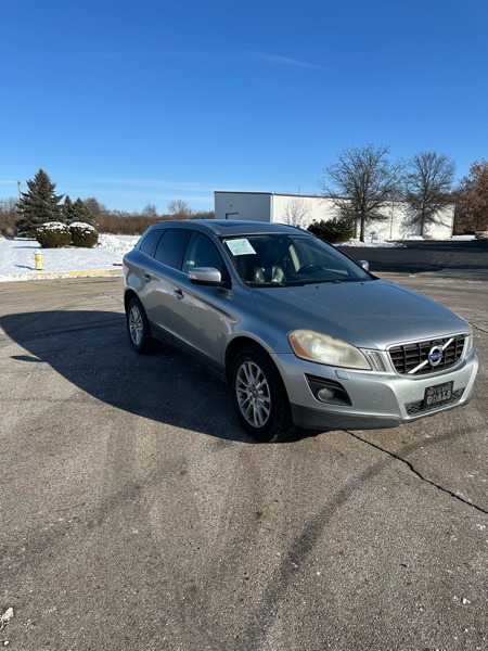 Volvo XC60  2010