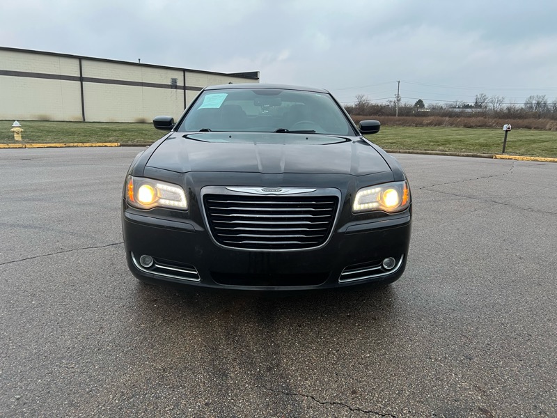 Chrysler 300  2014