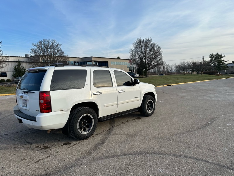 Chevrolet Tahoe  2007