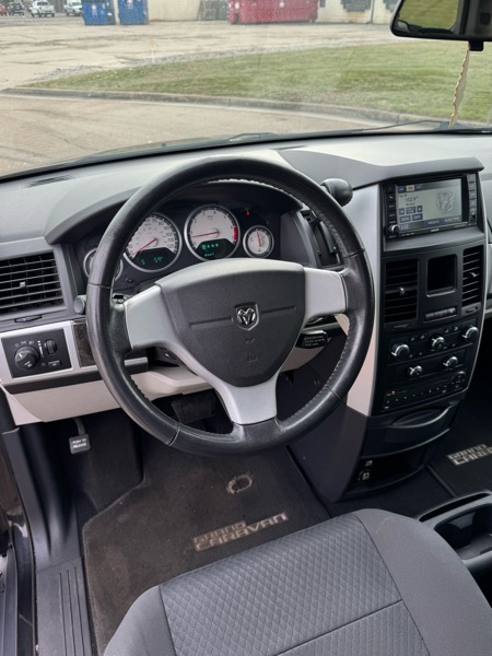 Dodge Grand Caravan  2010