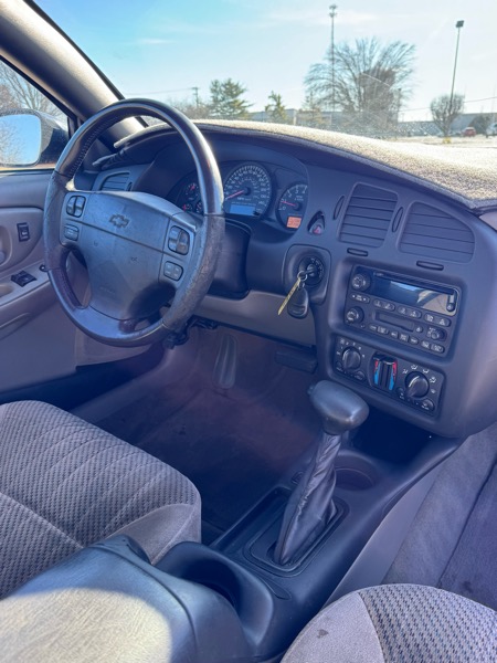 Chevrolet Monte Carlo  2003