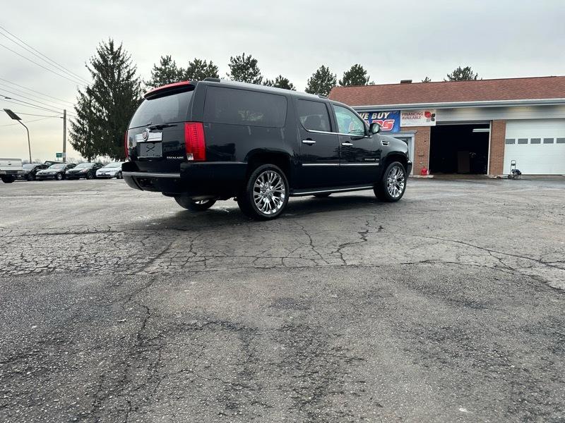 Cadillac Escalade  2012