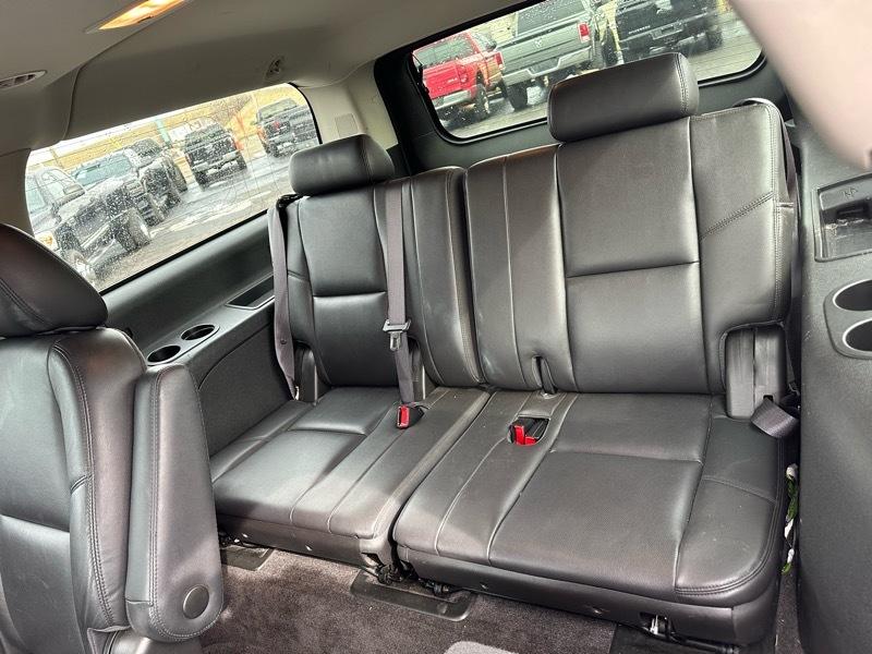 Cadillac Escalade  2012