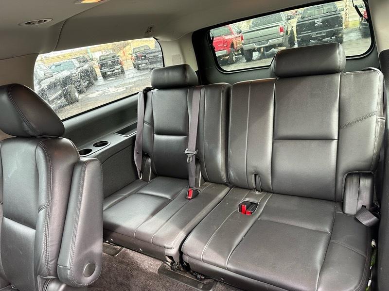 Cadillac Escalade  2012