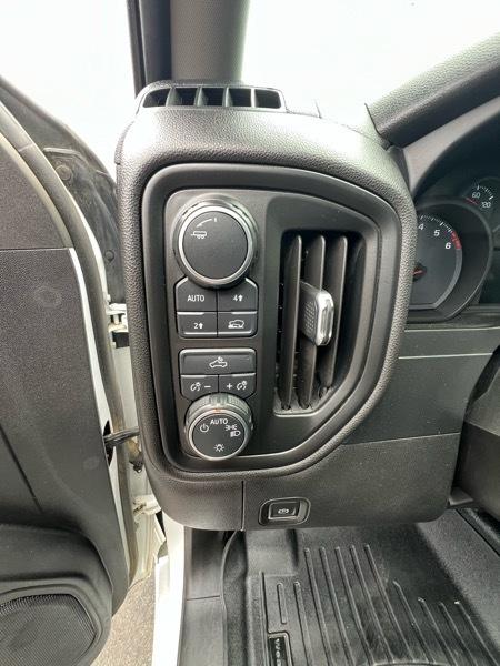 Chevrolet Silverado 1500  2021