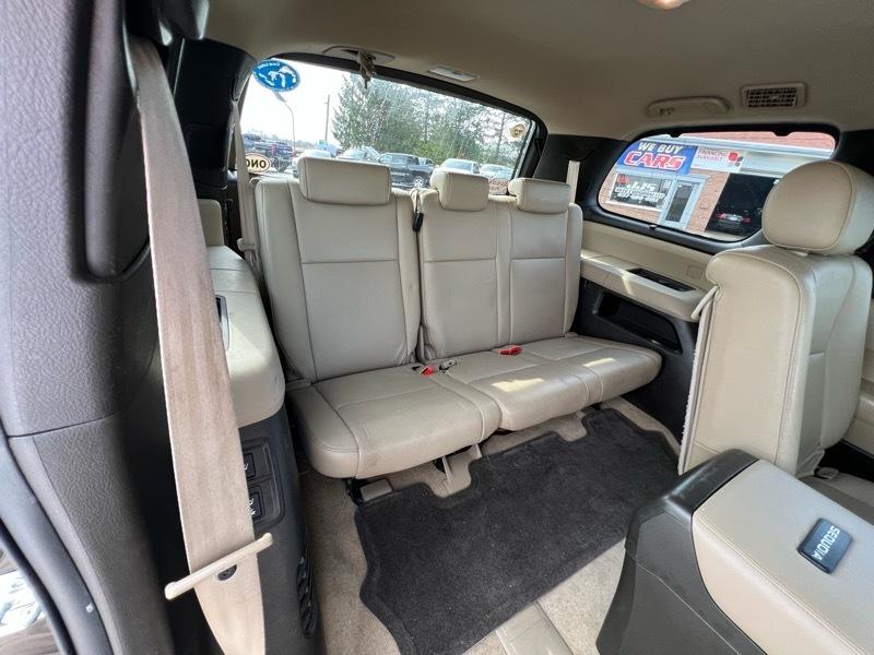Toyota Sequoia  2011