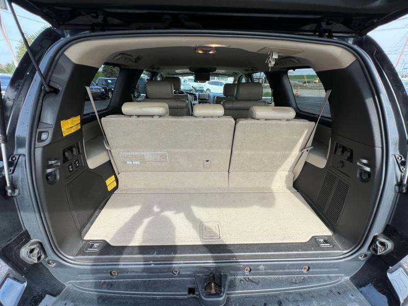 Toyota Sequoia  2011