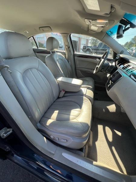 Buick Lucerne  2008