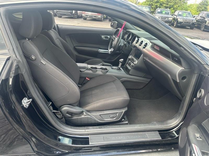 Ford Mustang  2019
