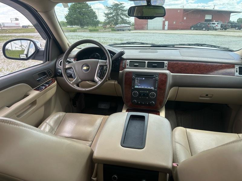 Chevrolet Avalanche  2013