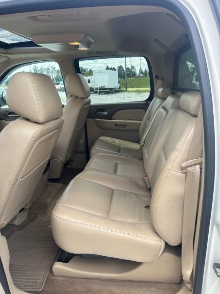 Chevrolet Avalanche  2013