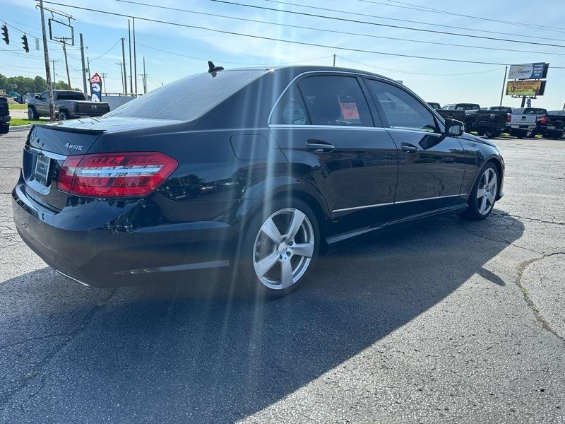 Mercedes-Benz E-Class  2011