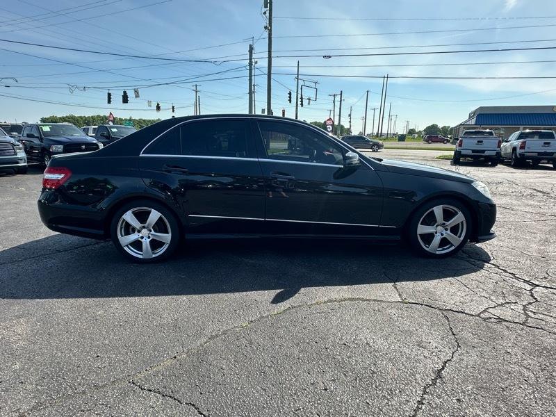 Mercedes-Benz E-Class  2011