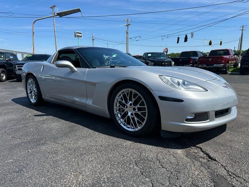 Chevrolet Corvette  2005