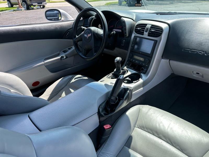 Chevrolet Corvette  2005