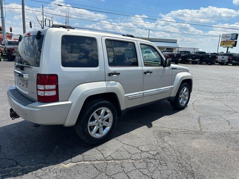 Jeep Liberty  2008