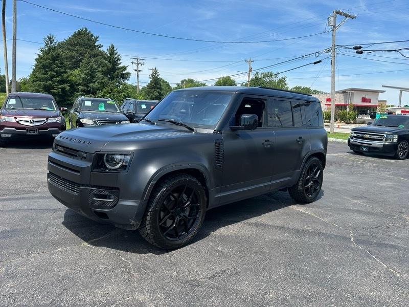 Land Rover Defender  2020