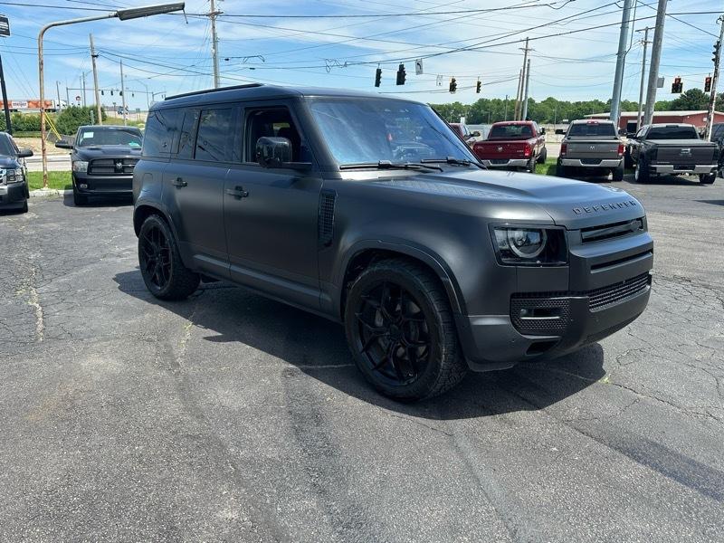 Land Rover Defender  2020