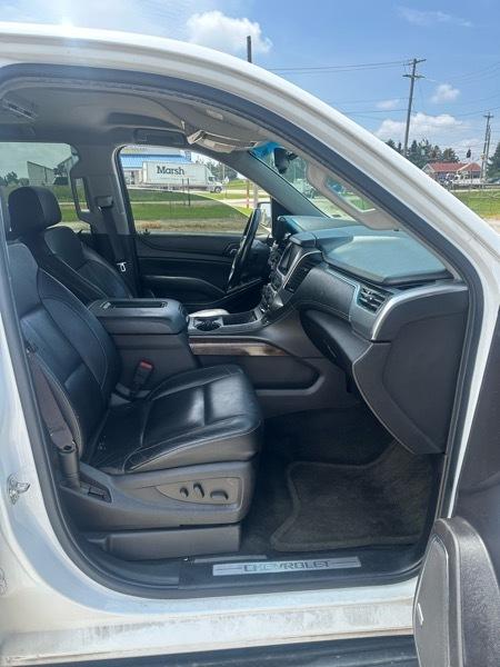 Chevrolet Suburban  2016