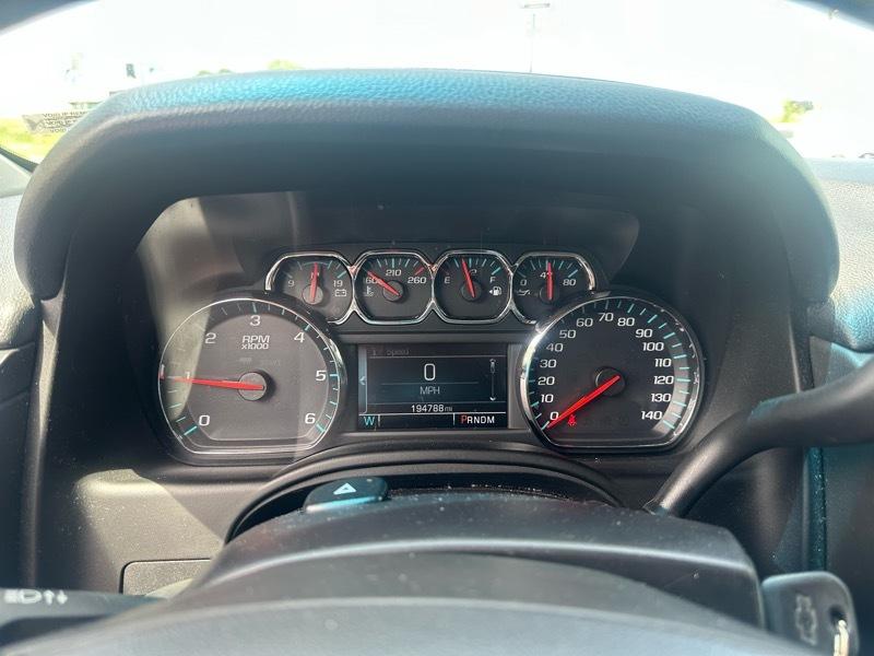 Chevrolet Suburban  2016