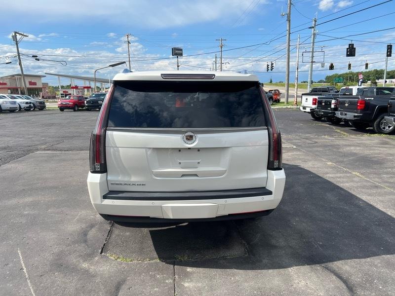 Cadillac Escalade  2015