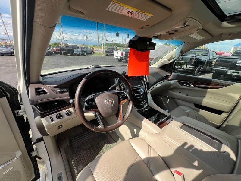 Cadillac Escalade  2015