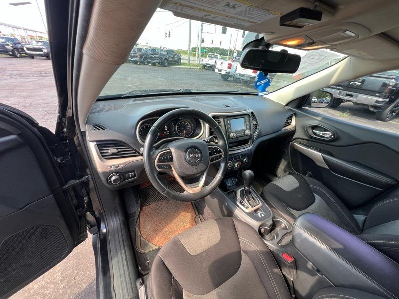 Jeep Cherokee  2017