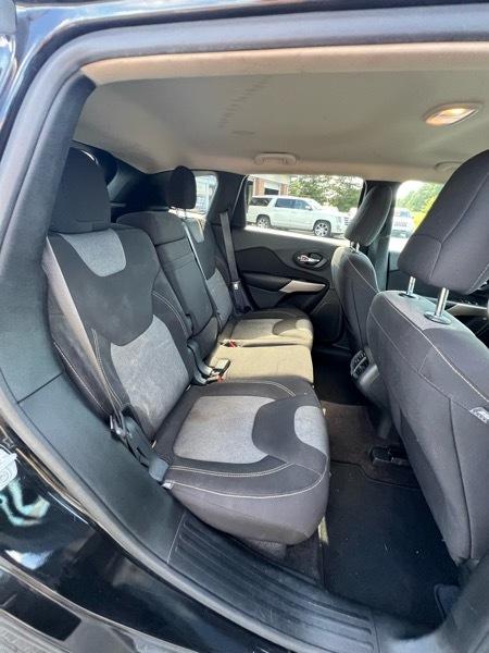 Jeep Cherokee  2017