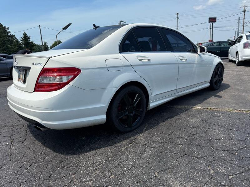 Mercedes-Benz C-Class  2011